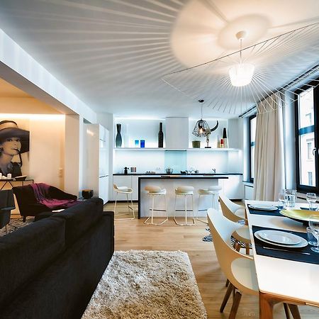 Charles Home - Grand Place Aparthotel Bryssel Rum bild